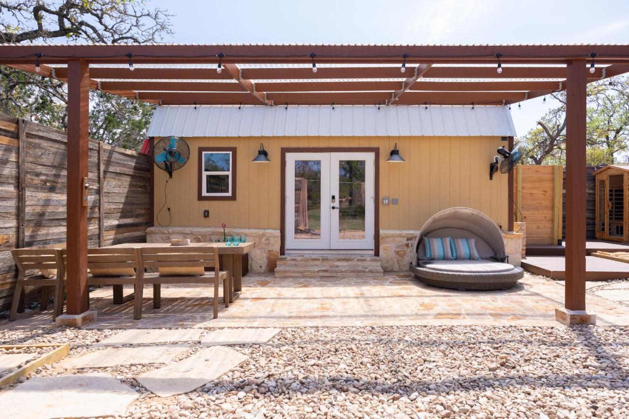 Romantic Tiny Luxury Retreat W Heated Pool, Sauna N Outdoor Shower In Wimberley 10 Acres Villa Eksteriør bilde