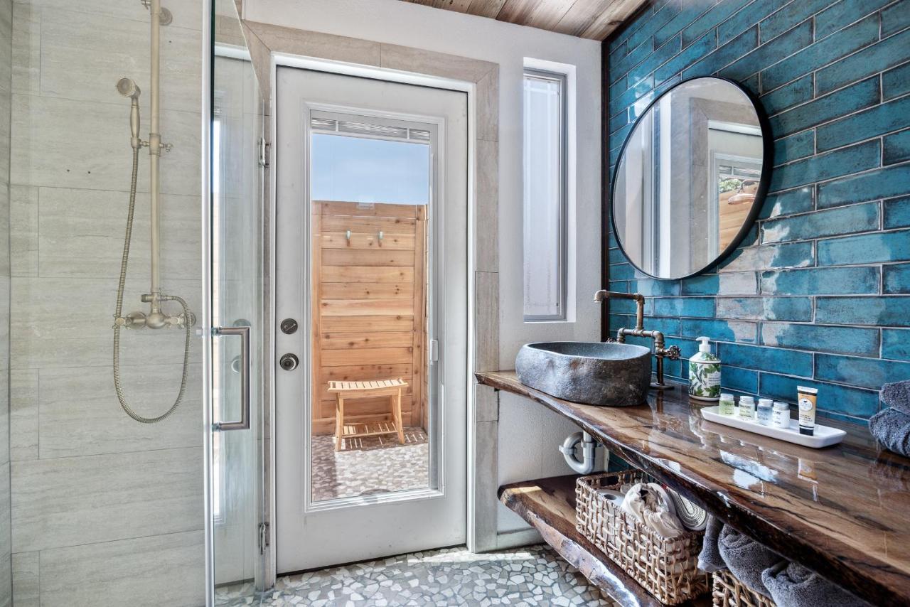 Romantic Tiny Luxury Retreat W Heated Pool, Sauna N Outdoor Shower In Wimberley 10 Acres Eksteriør bilde