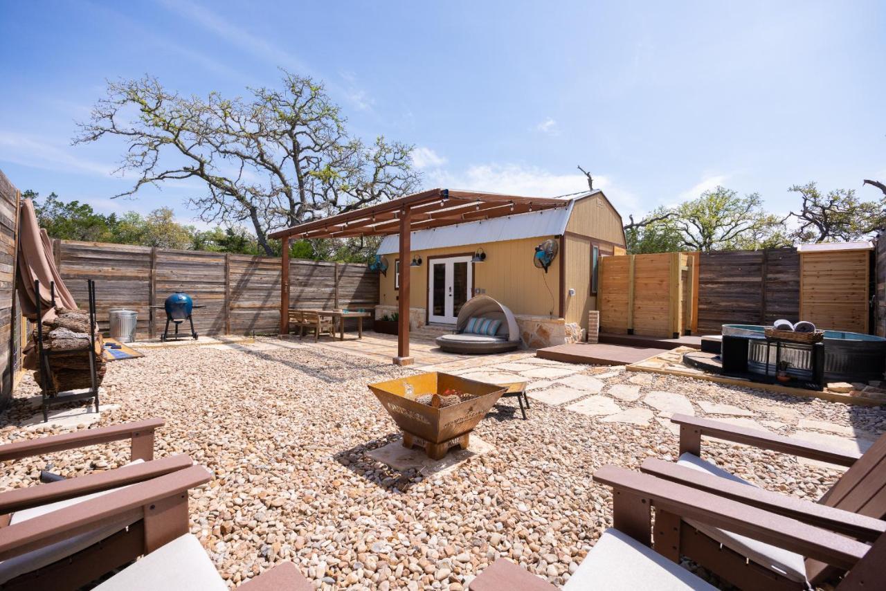 Romantic Tiny Luxury Retreat W Heated Pool, Sauna N Outdoor Shower In Wimberley 10 Acres Eksteriør bilde