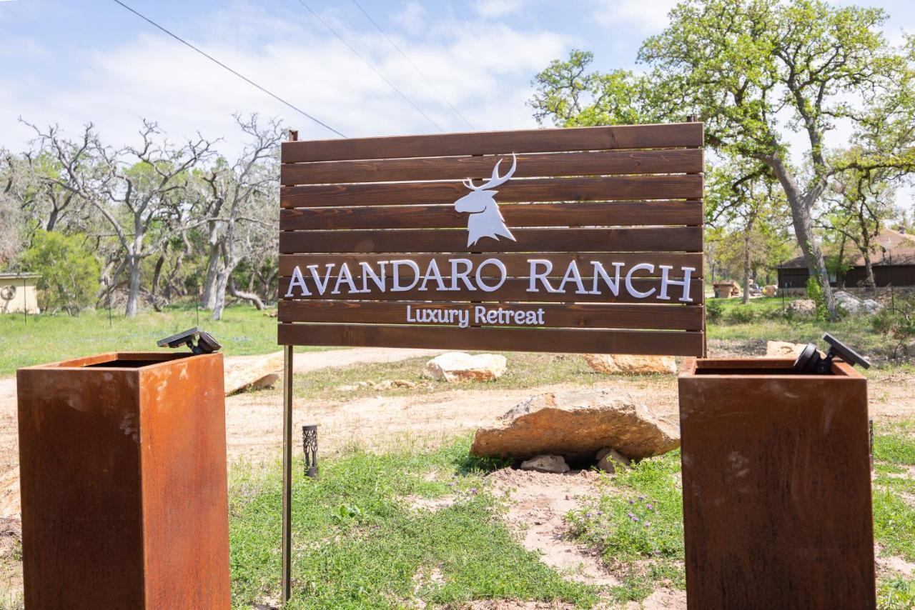 Romantic Tiny Luxury Retreat W Heated Pool, Sauna N Outdoor Shower In Wimberley 10 Acres Eksteriør bilde