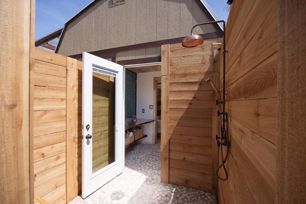Romantic Tiny Luxury Retreat W Heated Pool, Sauna N Outdoor Shower In Wimberley 10 Acres Eksteriør bilde